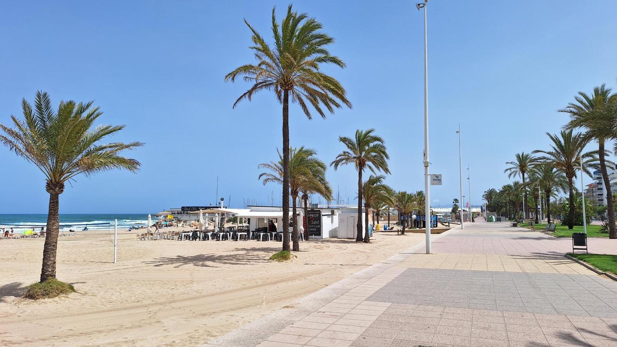 Preciosos Apartamentos Caracola EN LA PRIMERA LINEA DE LA PLAYA DE Gandía Exterior foto