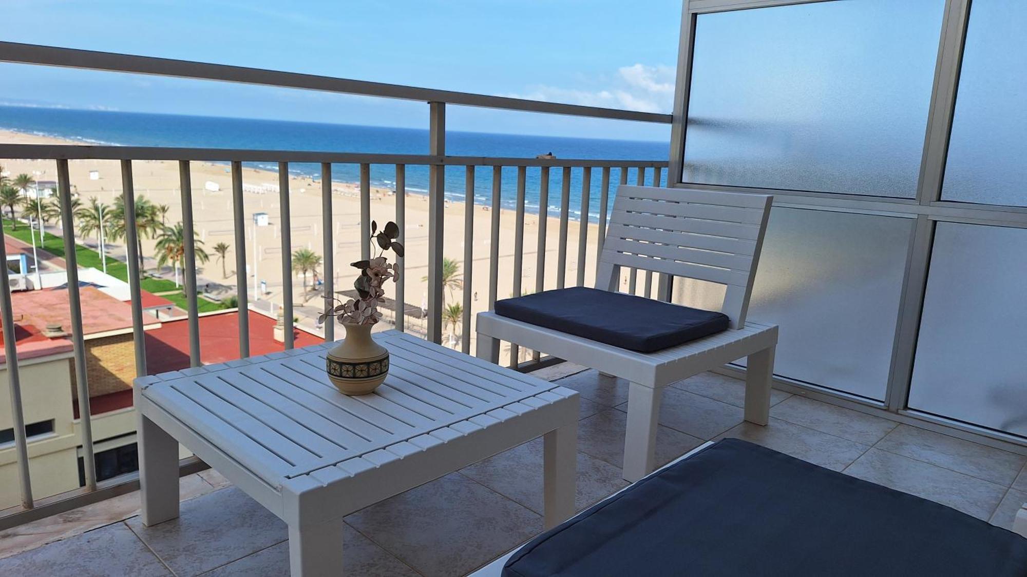 Preciosos Apartamentos Caracola EN LA PRIMERA LINEA DE LA PLAYA DE Gandía Exterior foto